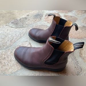 Bludstone High-Top Chelsea Boots, Shiraz, AU 7 (US Women's Size 10), Width B (M)